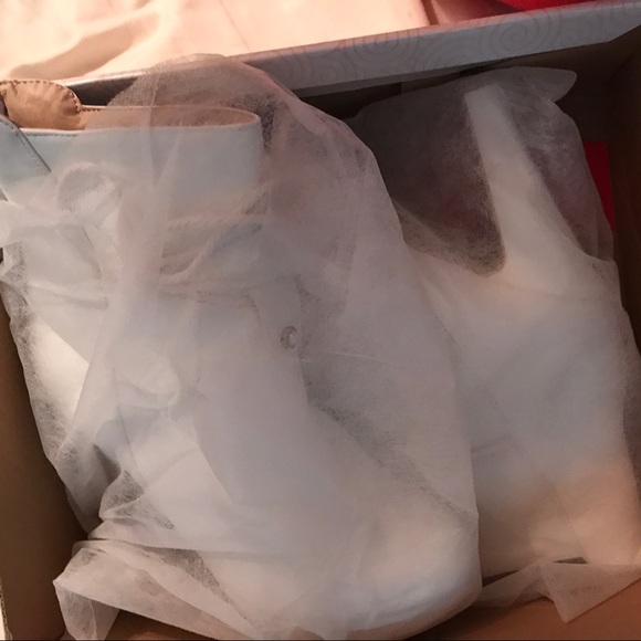 HOST PICK ๐Super cute.White booties๐ - Picture 7 of 7